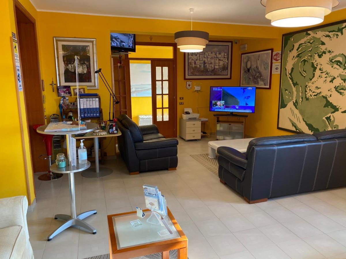 Orlando Vacanze Camere Erice Exterior foto